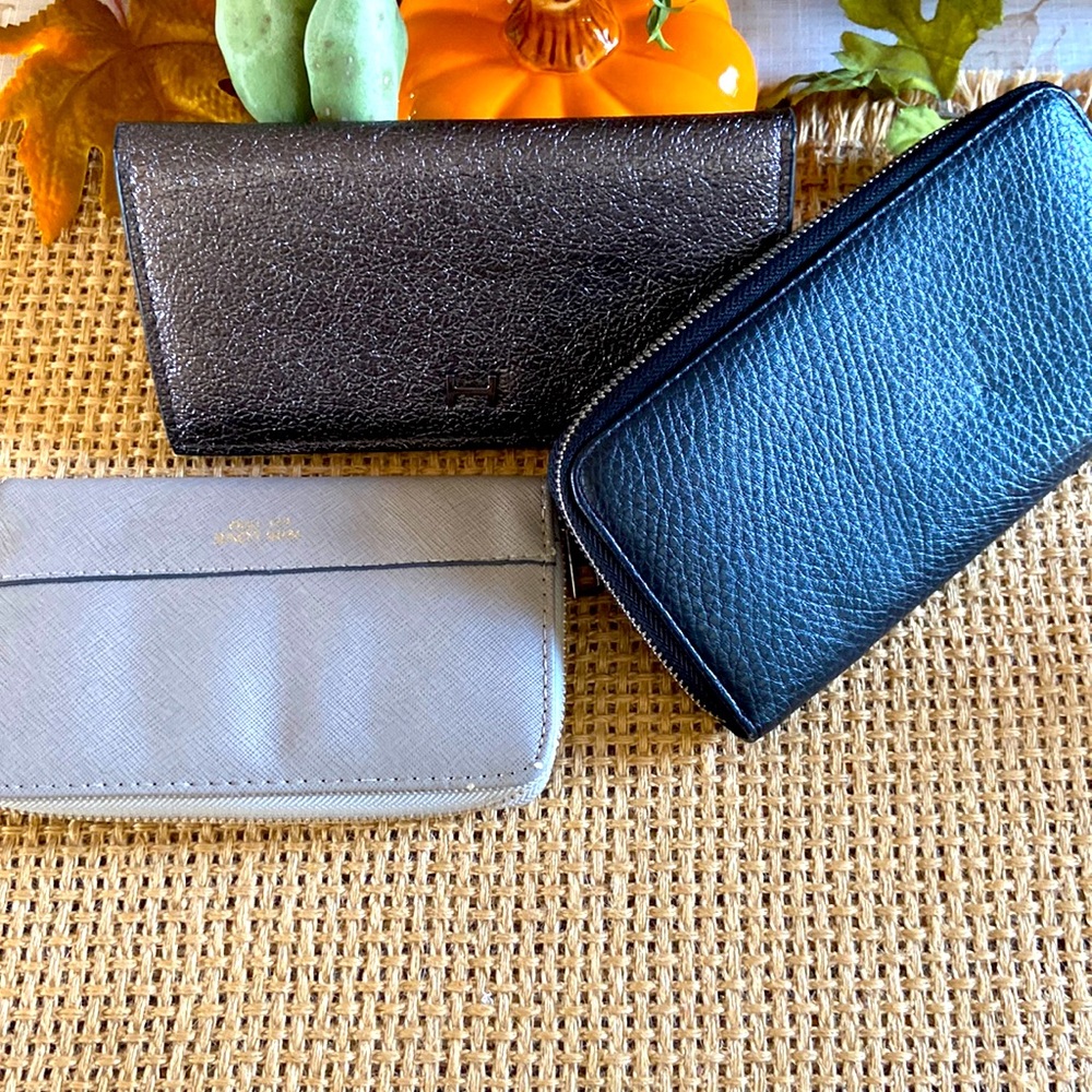 Set of three wallets